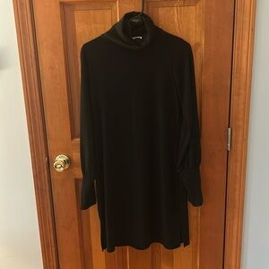 Black ribbed dress size large.